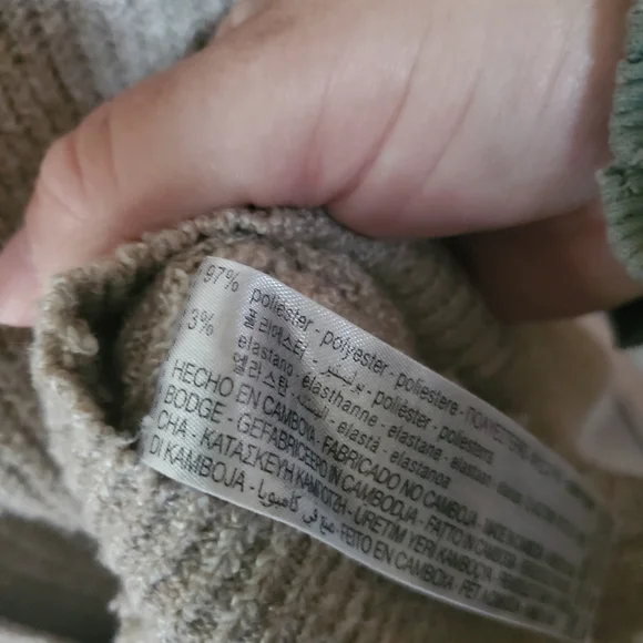 Zara Beige Cardigan Sweater - Picture 2 of 4